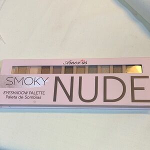 Smoky Nude Eyeshadow Palette (P275)